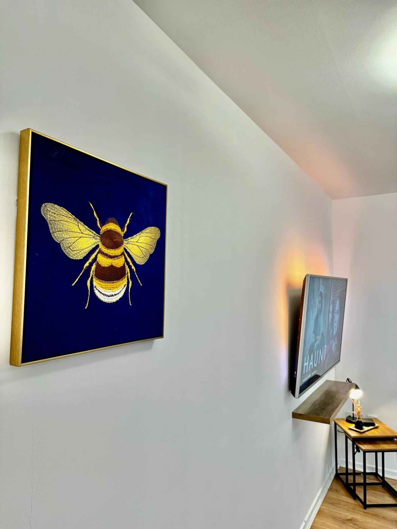 Rnm - Business Professional & Top Choice, Private Access & Entire Place, Kitchen & Washroom With Amenities, Smart Tv, Easy Access, Fast Wifi, Parking Nearby, Great Transport Links Halesowen Exteriör bild